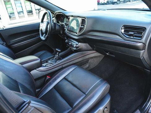 Used 2025 Dodge Durango GT image 43