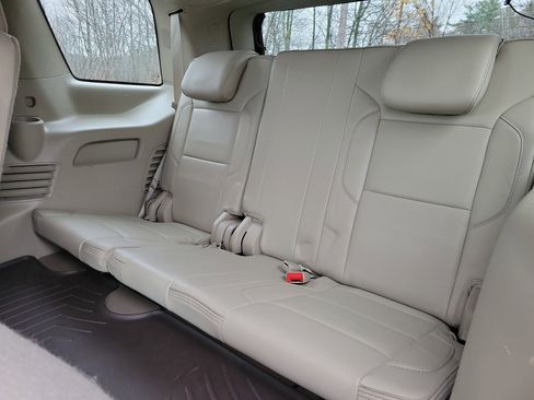 Certified 2018 GMC Yukon Denali w/ Open Road Package image 17