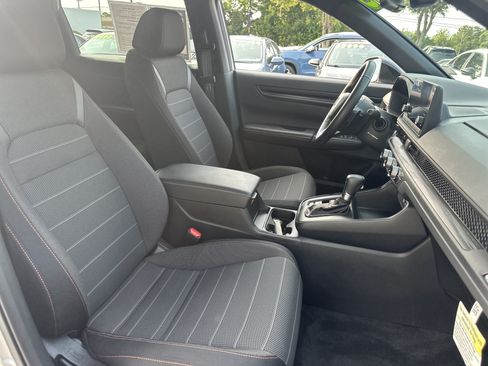 Used 2025 Honda CR-V Sport image 13