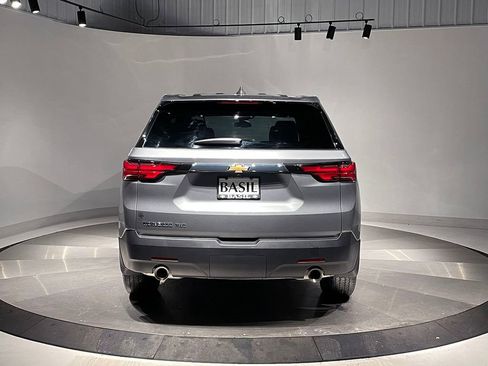 Used 2023 Chevrolet Traverse LS w/ Safety Package image 12