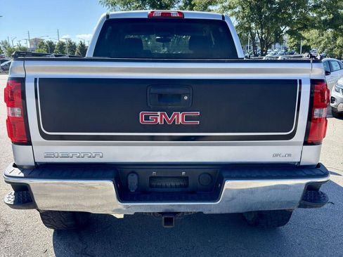 Used 2015 GMC Sierra 1500 SLE w/ Carbon-22 Edition AWD/4WD image 4