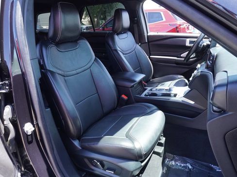 Used 2020 Ford Explorer ST w/ Premium Technology Package AWD/4WD image 13