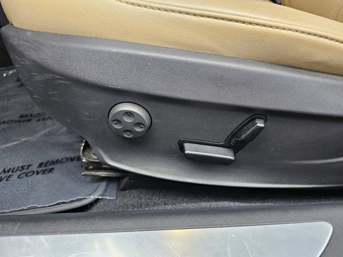 Used 2014 Tesla Model S 85 image 27