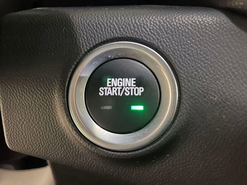 Used 2018 GMC Terrain SLE image 33