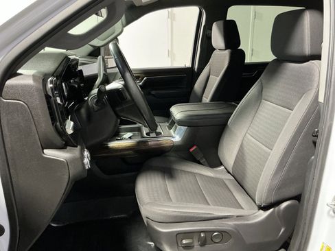 Used 2024 GMC Sierra 2500 SLE w/ SLE Convenience Package image 21