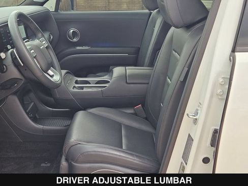 Used 2026 Hyundai Palisade Calligraphy FWD image 11