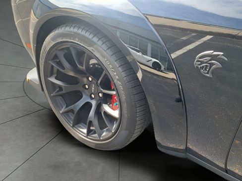 Used 2023 Dodge Challenger SRT Hellcat RWD image 29