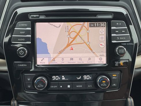 Used 2019 Nissan Maxima Platinum w/ Reserve Package image 35