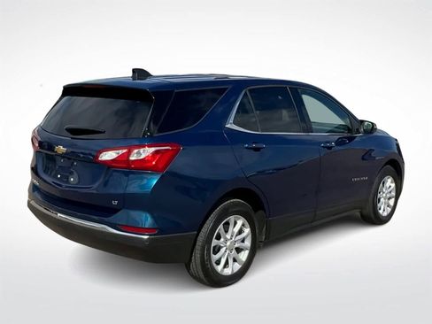 Used 2019 Chevrolet Equinox LT w/ Driver Convenience Package image 8