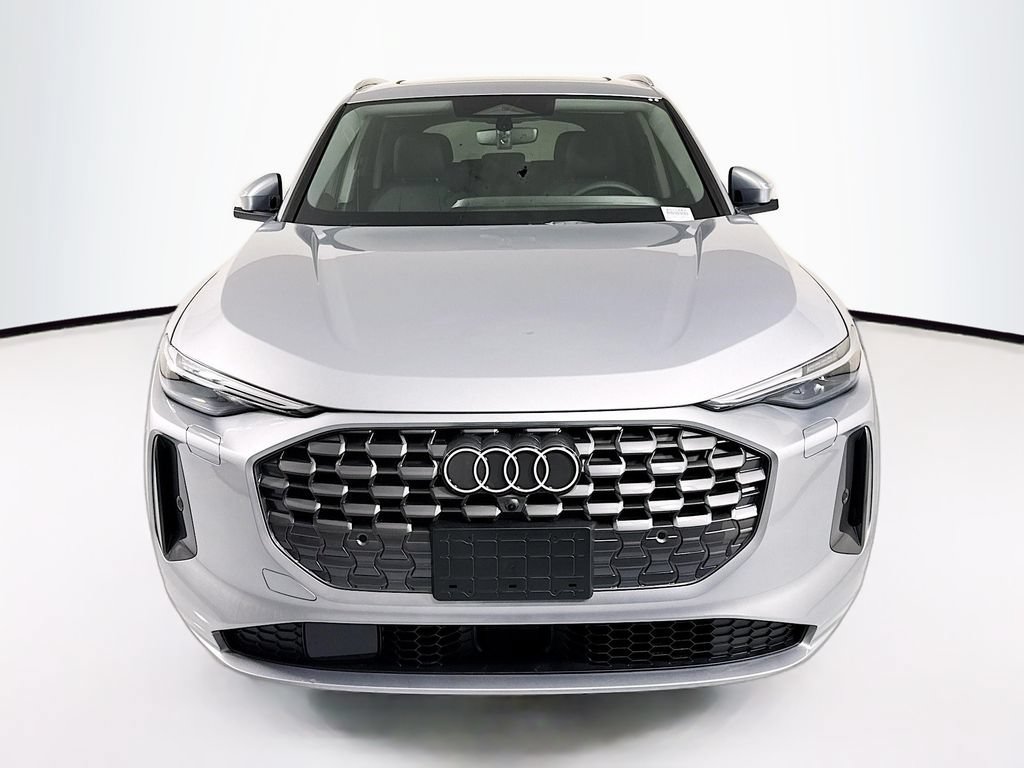 Used 2026 Audi Q5 Premium Plus w/ Premium Plus AWD/4WD image 2