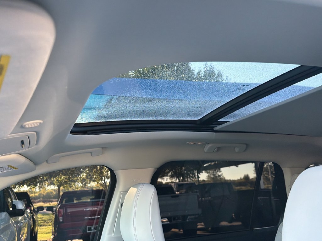 Used 2025 Lincoln Aviator 2WD image 24