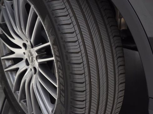 Certified 2026 Mercedes-Benz GLC 300 image 29