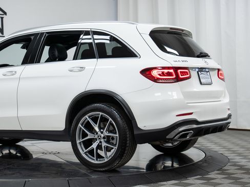 Certified 2020 Mercedes-Benz GLC 300 4MATIC image 29