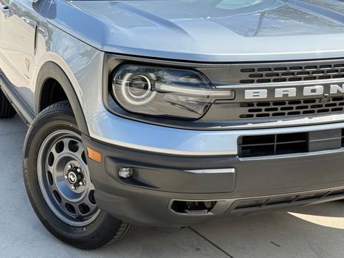 Used 2021 Ford Bronco Sport Badlands w/ Badlands Package AWD/4WD image 3
