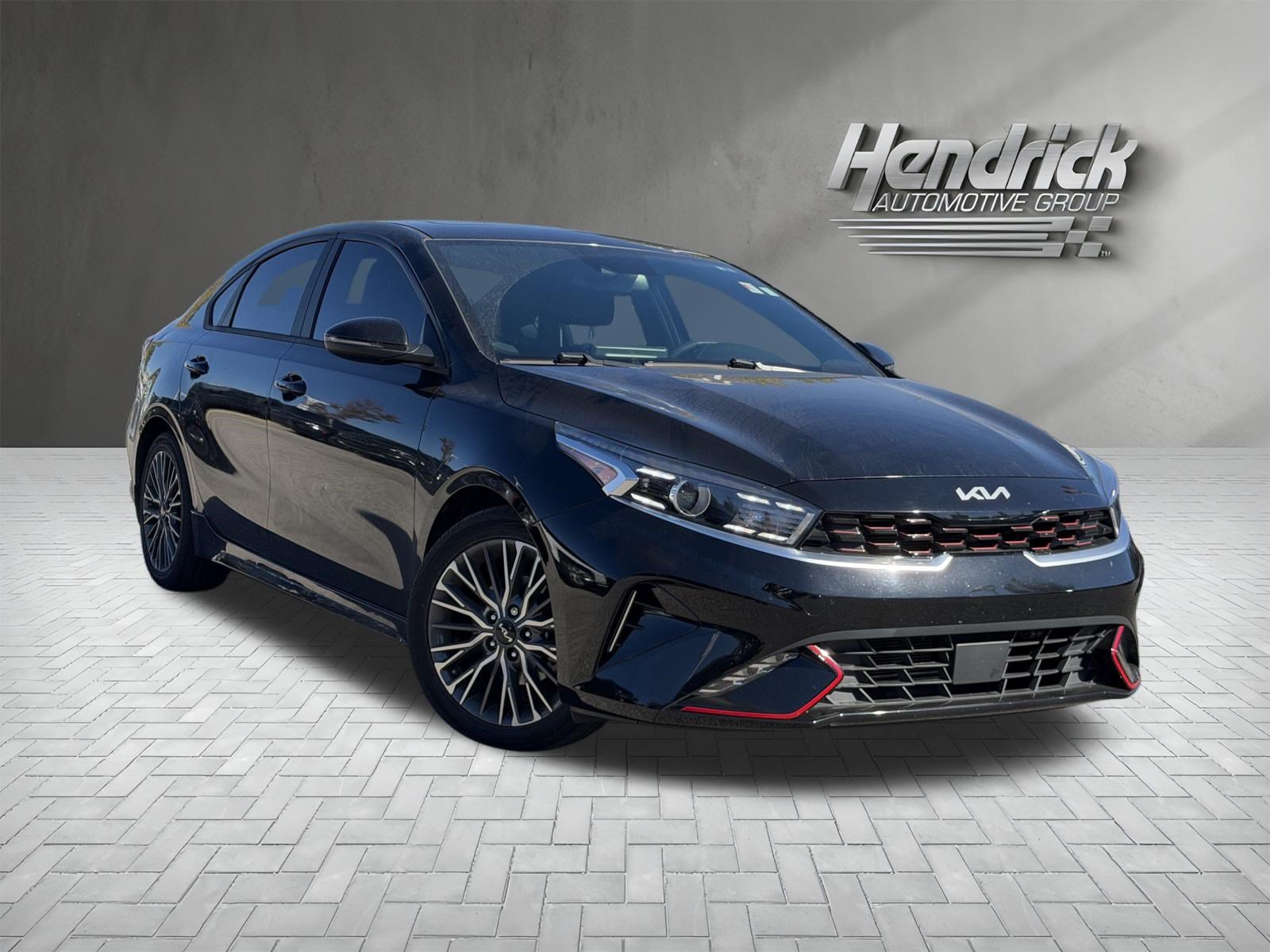 Used 2023 Kia Forte GT-Line w/ GT-Line Premium Package FWD image 2