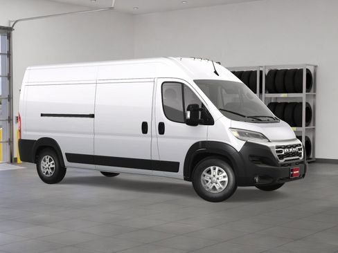 New 2025 RAM ProMaster 2500 w/ Quick Order Package 22G SLT image 8