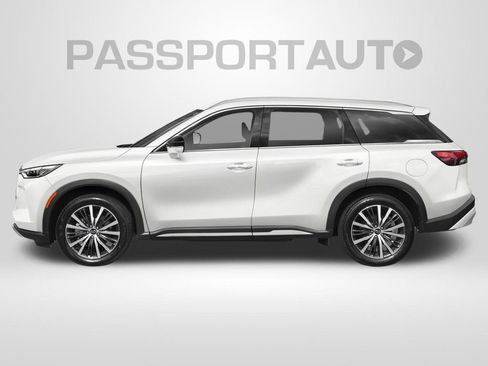 Used 2023 INFINITI QX60 Sensory w/ Vision Package AWD/4WD image 3