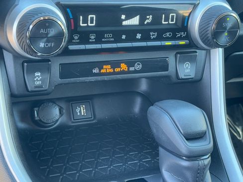 Certified 2023 Toyota RAV4 XLE w/ Convenience Package image 29