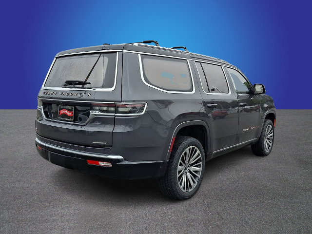 Used 2024 Jeep Grand Wagoneer Series III w/ Rear Seat Video Group 1 AWD/4WD image 4