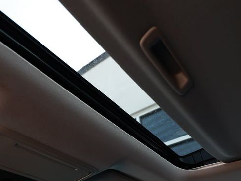 Used 2022 Honda Civic Touring image 22