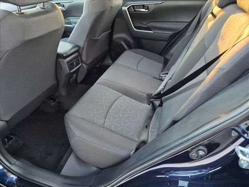 Certified 2025 Toyota RAV4 XLE w/ Convenience Package FWD image 15