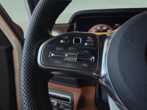 Used 2024 Mercedes-Benz G 63 AMG AMG G 63 image 21