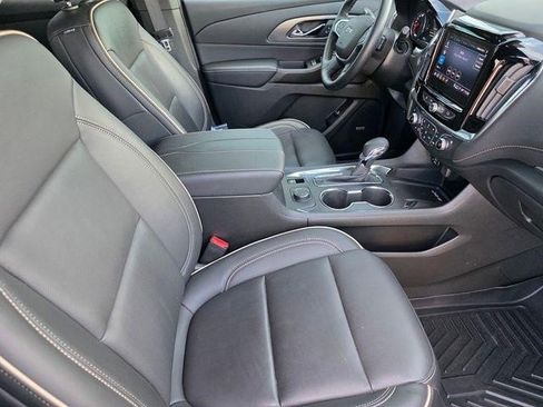 Certified 2023 Chevrolet Traverse Premier w/ Redline Edition image 22