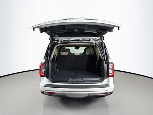 Used 2023 Ford Expedition Max Limited image 28