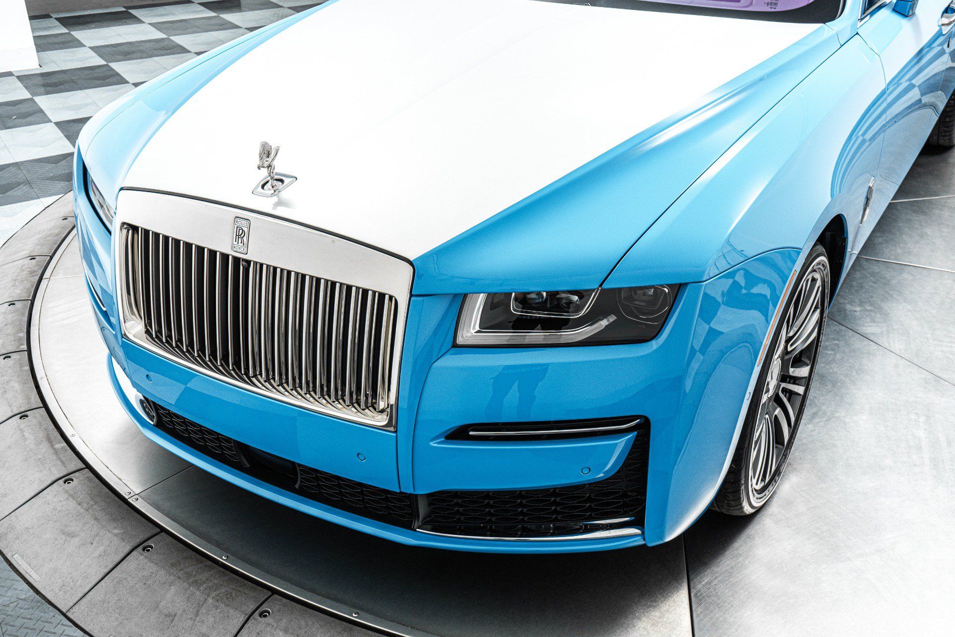 Used 2023 Rolls-Royce Ghost AWD/4WD image 38