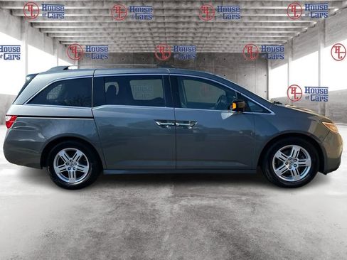 Used 2013 Honda Odyssey Touring image 4