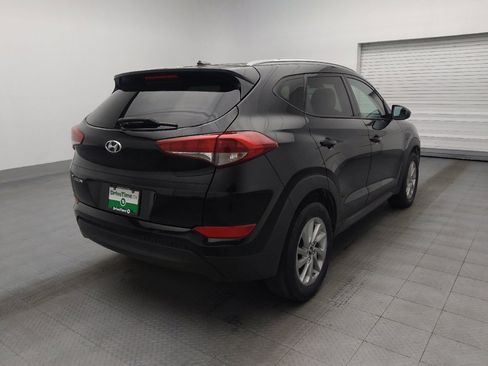 Used 2016 Hyundai Tucson SE w/ Option Group 02 FWD image 9
