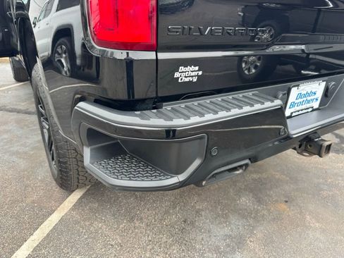 Used 2022 Chevrolet Silverado 1500 LT Trail Boss w/ LT Trail Boss Premium Package image 43