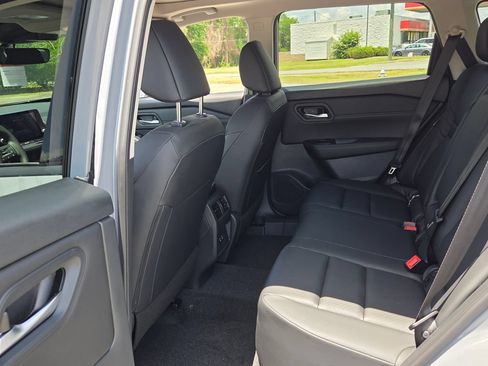 New 2026 Nissan Rogue Dark Armor FWD image 5