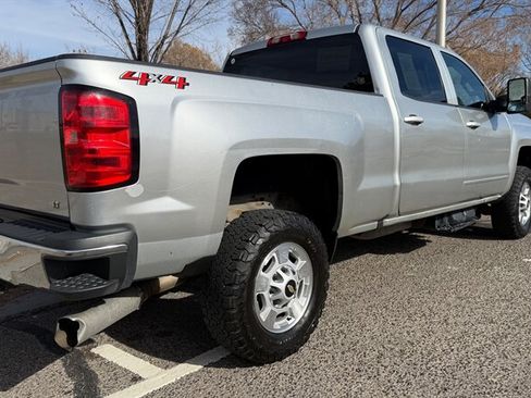 Used 2019 Chevrolet Silverado 2500 LT AWD/4WD image 11