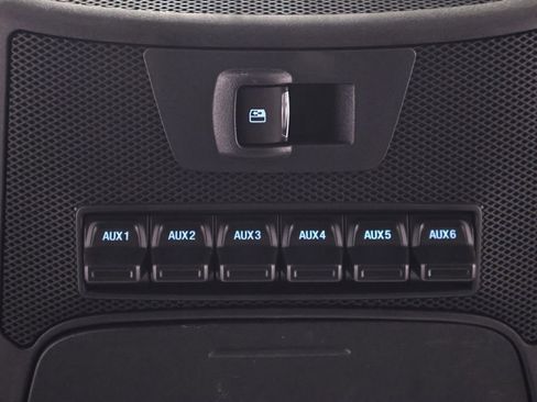 Certified 2022 Ford F450 Platinum AWD/4WD image 40