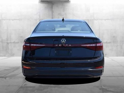 Used 2025 Volkswagen Jetta Sport FWD image 6
