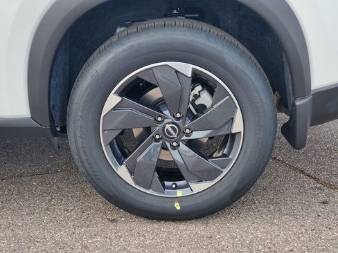 New 2026 Nissan Rogue SV image 5