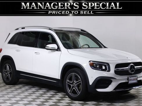 Used 2022 Mercedes-Benz GLB 250 4MATIC image 1