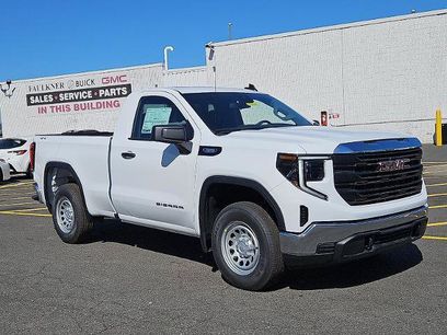 New 2026 GMC Sierra 1500 Pro w/ Pro Value Package