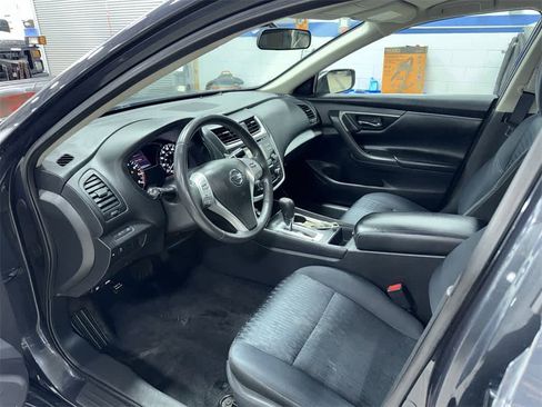 Used 2017 Nissan Altima 2.5 SV image 28