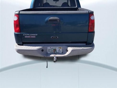 Used 2002 Ford Explorer Sport Trac 2WD image 9