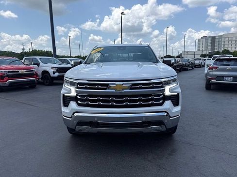 Used 2023 Chevrolet Silverado 1500 LTZ w/ Technology Package AWD/4WD image 8