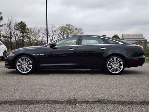Used 2017 Jaguar XJ L Supercharged image 2