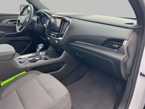 Used 2023 Chevrolet Traverse LT w/ Midnight/Sport Edition image 36