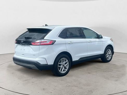 Used 2024 Ford Edge SEL AWD/4WD image 5