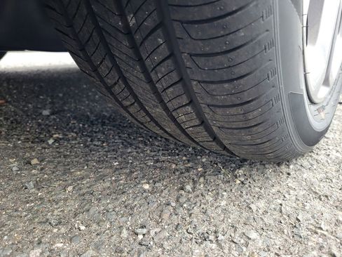 New 2025 Honda Accord EX-L image 12