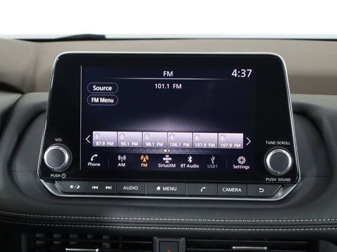 Used 2023 Nissan Rogue SV w/ SV Premium B Package AWD/4WD image 28