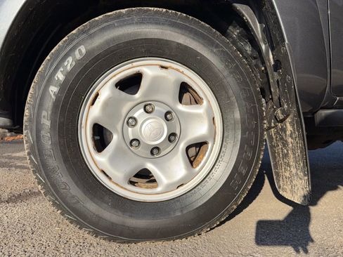 Used 2011 Toyota Tacoma 4x4 Double Cab image 9