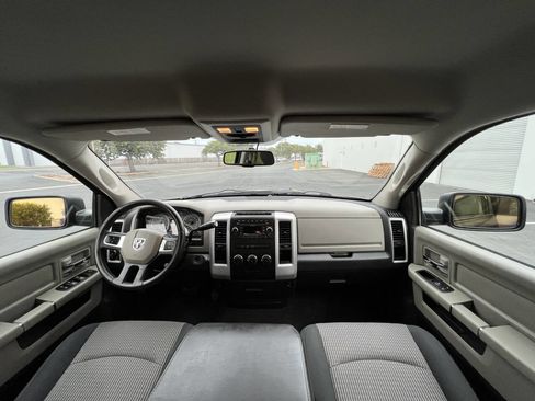 Used 2011 RAM 1500 Big Horn image 5