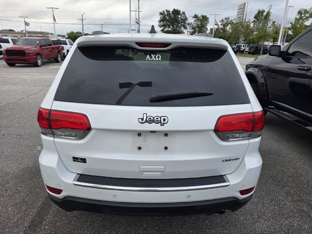 Used 2018 Jeep Grand Cherokee Limited RWD image 3
